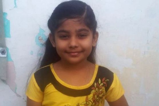 शौचालय नबनाउने अभिभावकलाई पक्राउ गर्न प्रहरीमा सात वर्षीया छोरीको उजुरी