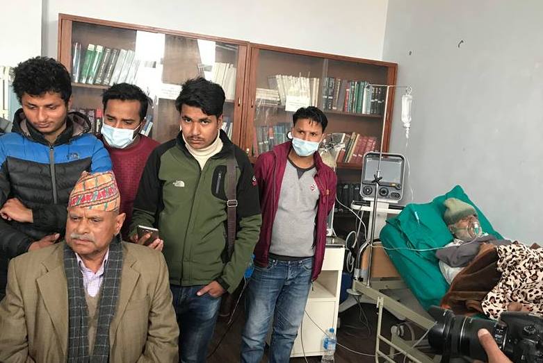 पूर्वराष्ट्रपतिले डा.केसीलाई गरे अनशन तोड्न आग्रह