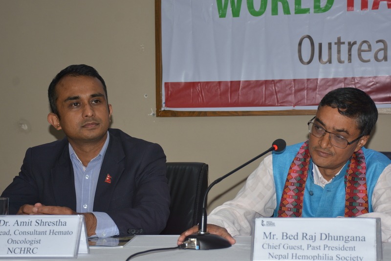 हेमोफेलियाका रोगी भन्छन् : सरकारले वास्ता गरेन,दाताले दिएकाे औषधिले बाँचिरहेका छौँ