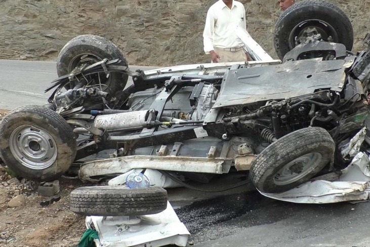 रामेछापमा एम्बुलेन्स दुर्घटना, चालकको मृत्यु