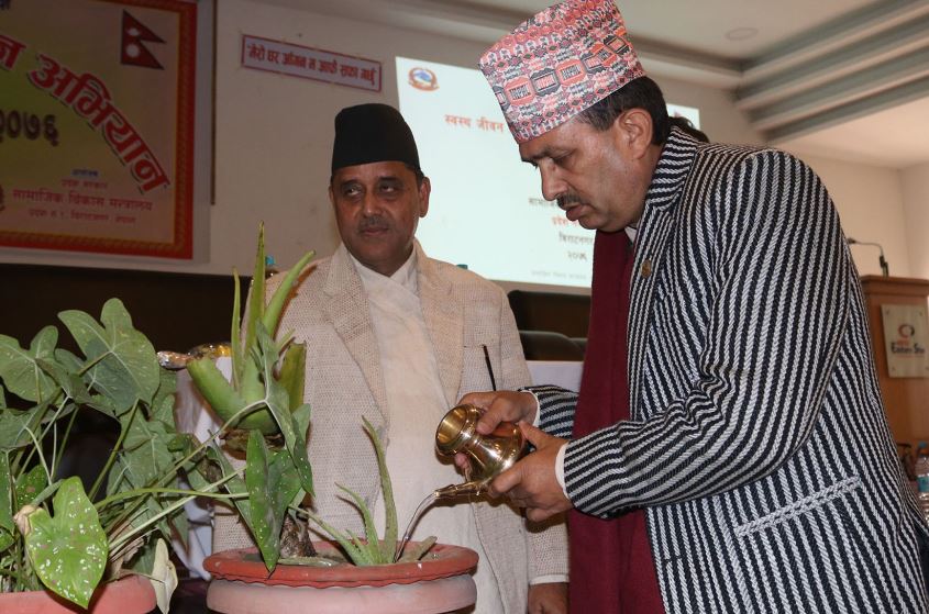 ‘स्वास्थ्य क्षेत्रमा रहेका गैरक्रियाकलाप अन्त्य गर्छु’