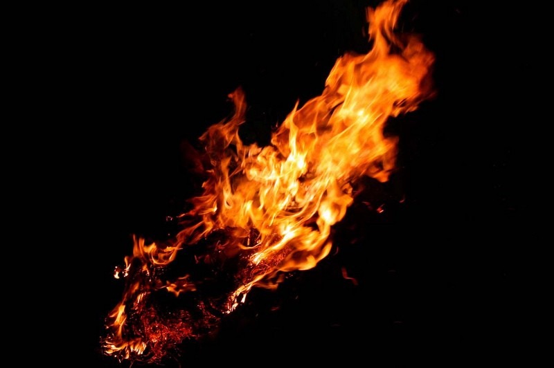 औषधि पसलमा आगजनी