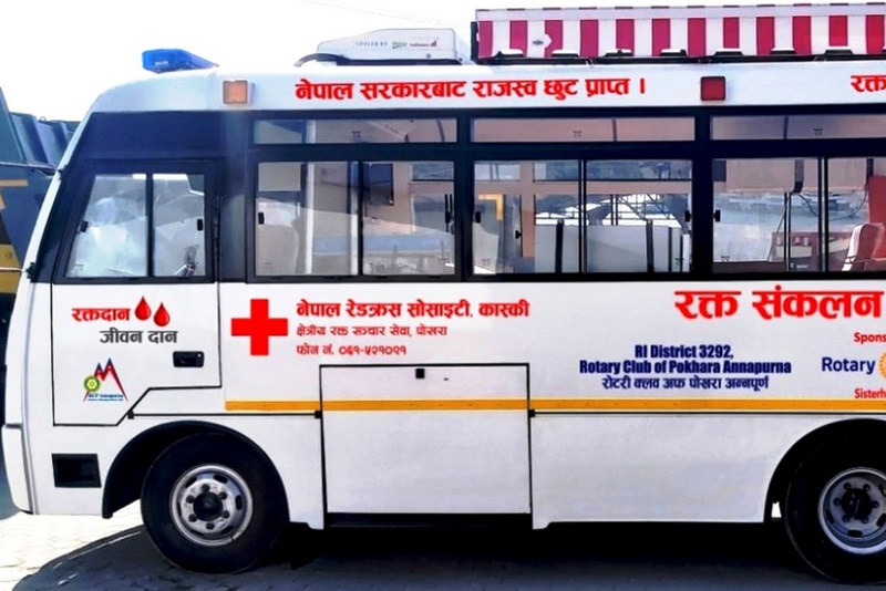 बसभित्र पनि रक्तदान!