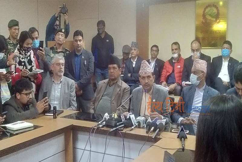 फ्रान्सबाट आएकी युवतीमा देखियो कोरोना, टेकु अस्पतालमा उपचार हुँदै