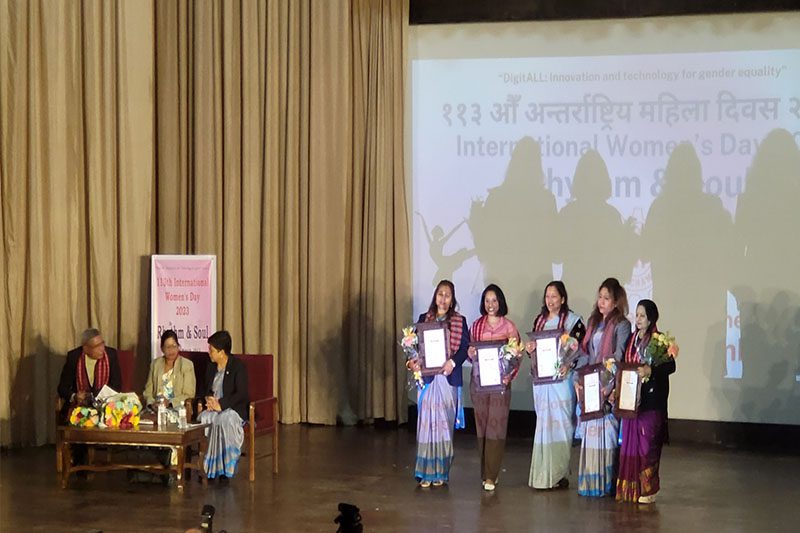 नेपाल क्यान्सर अस्पतालकी निर्देशक स्वरुपा श्रेष्ठलाई सम्मान