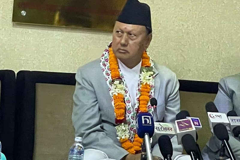 प्रयोगविहिन स्वास्थ्य उपकरणको विवरण एक साताभित्र बुझाउन स्वास्थ्यमन्त्रीको निर्देशन