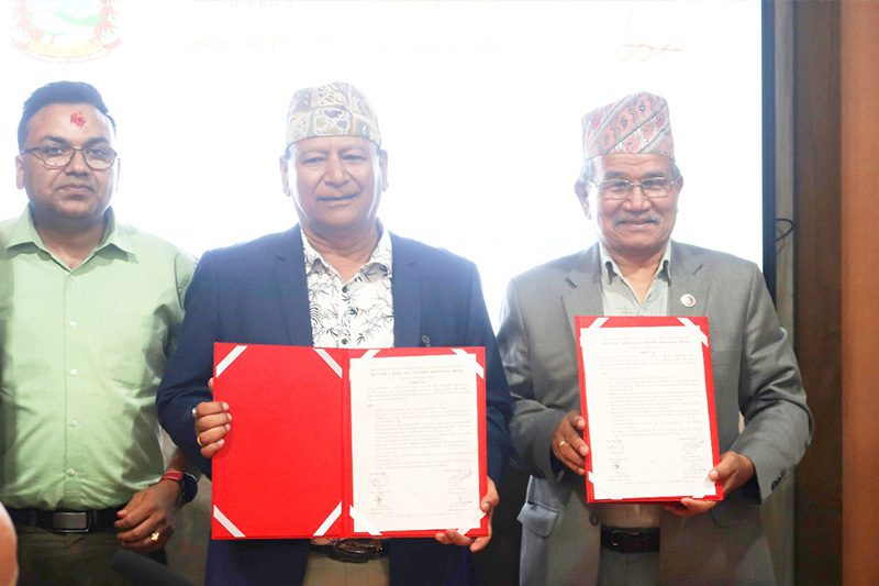 ललितपुरमा जेष्ठ नागरिकका लागि घर घरमै आँखा उपचार सेवा