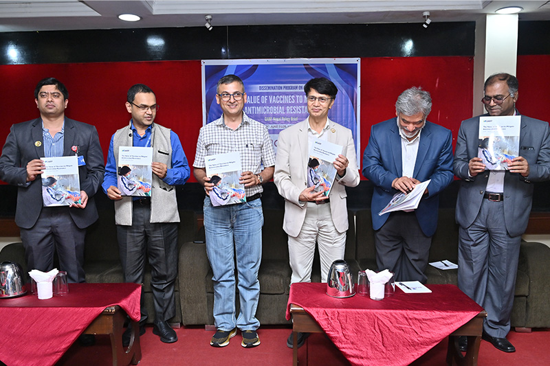 ‘एन्टीमाइक्रोबियल रेसिस्टेन्स नियन्त्रणमा खोप सबैभन्दा महत्वपूर्ण’