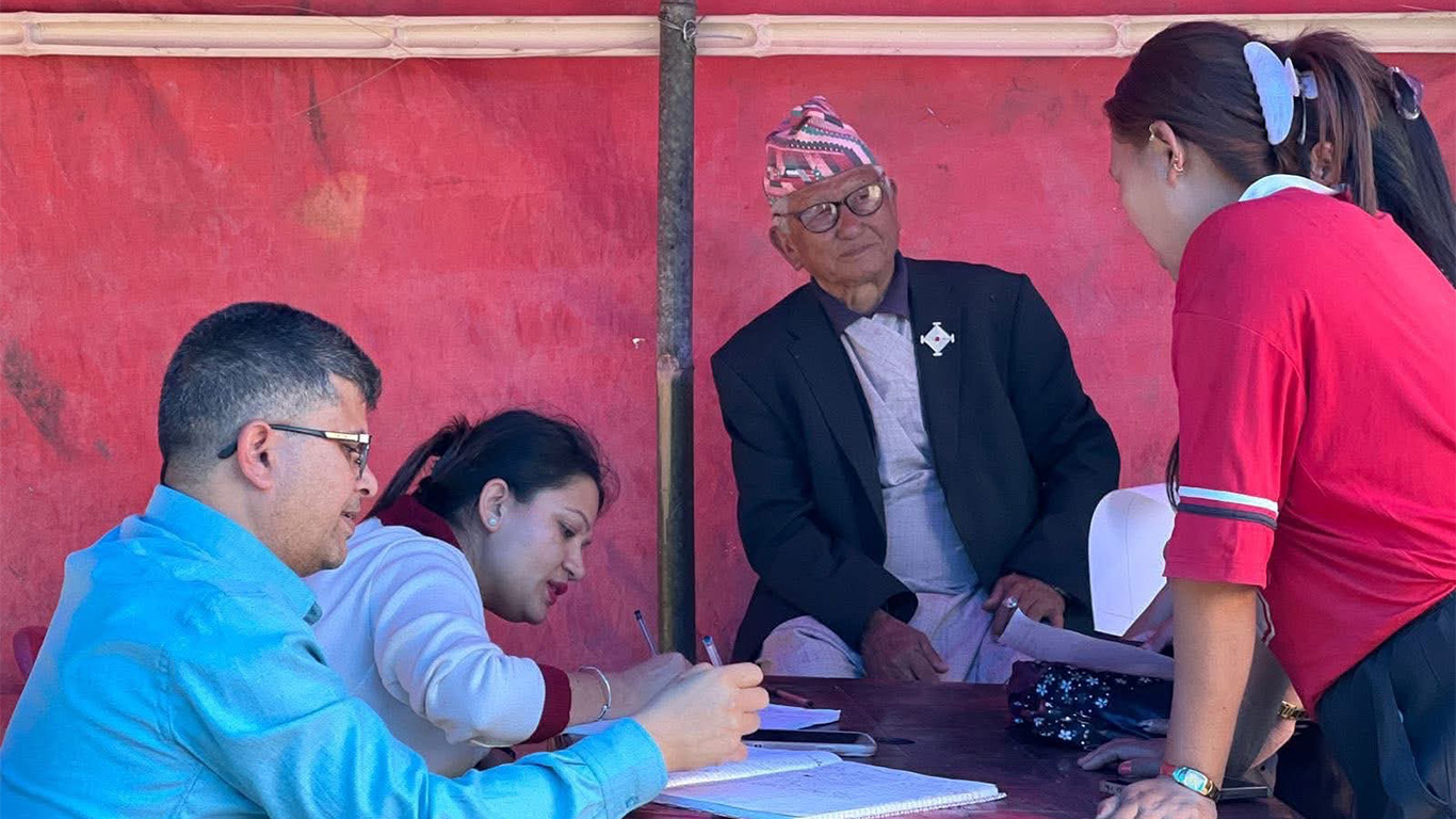 ताप्लेजुङमा बृहत् स्वास्थ्य शिविरको आयोजना